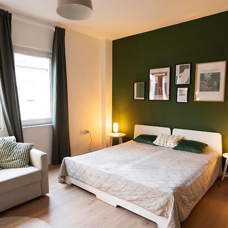 דיסבורג Big Apartment With Parking, 30 Min To Duesseldorf מראה חיצוני תמונה