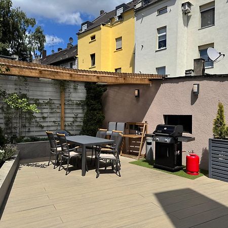 דיסבורג Big Apartment With Parking, 30 Min To Duesseldorf מראה חיצוני תמונה
