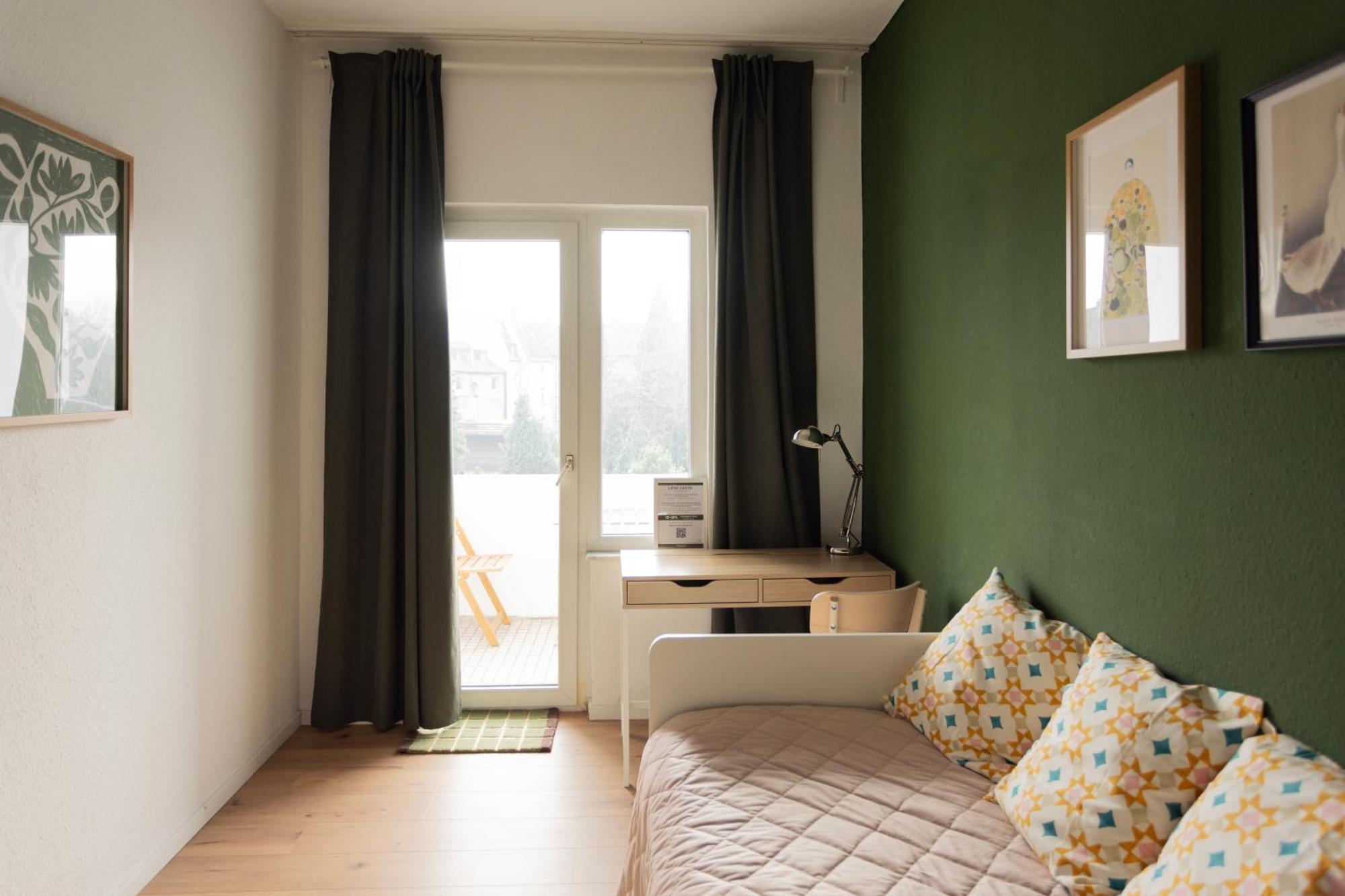 דיסבורג Big Apartment With Parking, 30 Min To Duesseldorf מראה חיצוני תמונה