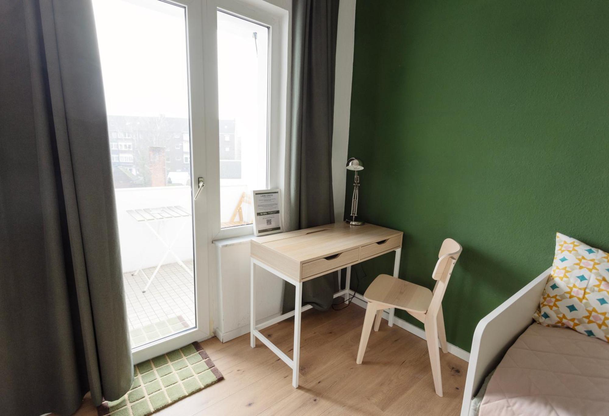 דיסבורג Big Apartment With Parking, 30 Min To Duesseldorf מראה חיצוני תמונה