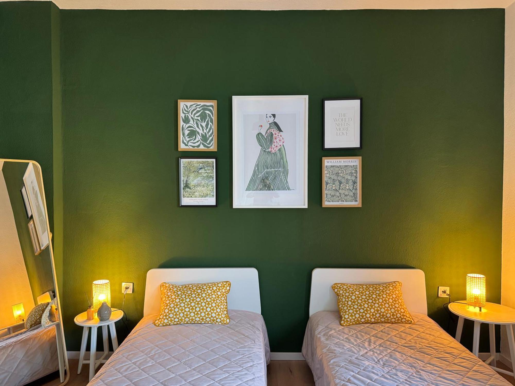 דיסבורג Big Apartment With Parking, 30 Min To Duesseldorf מראה חיצוני תמונה